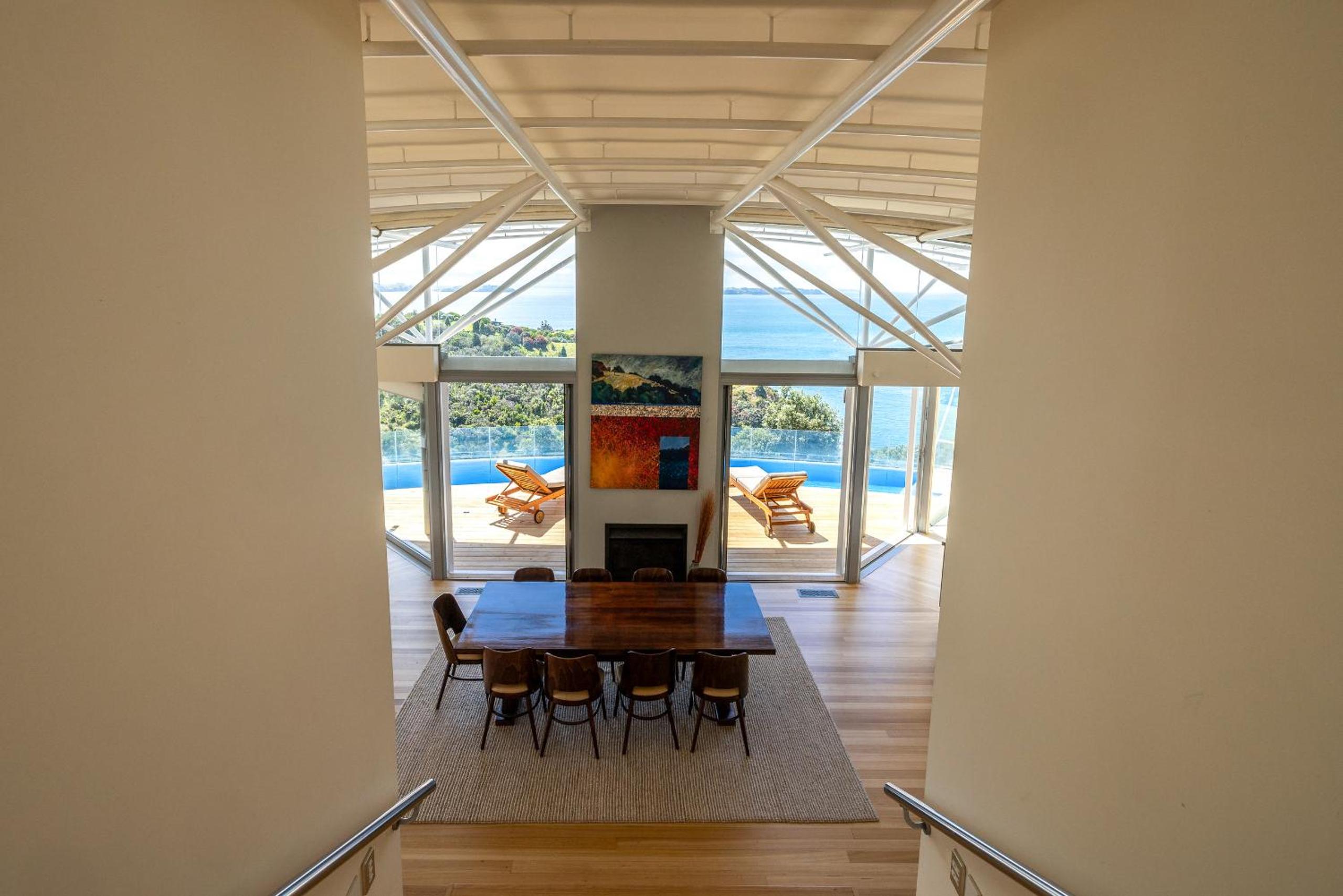 Nikau Estate, Oneroa - Be My Guest