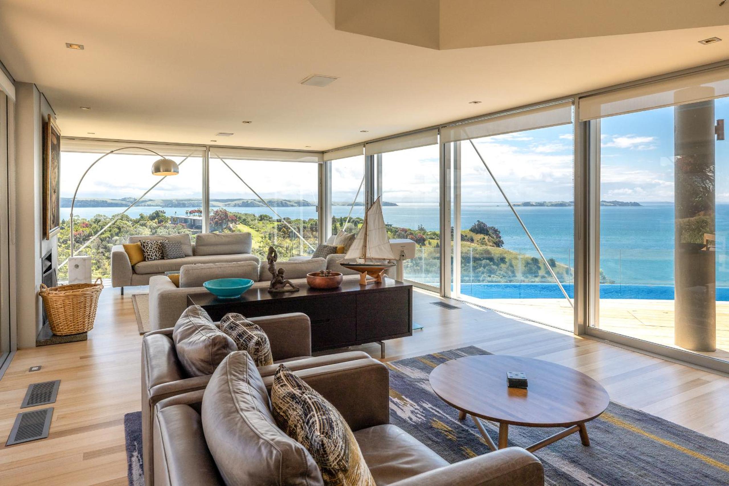 Nikau Estate, Oneroa - Be My Guest