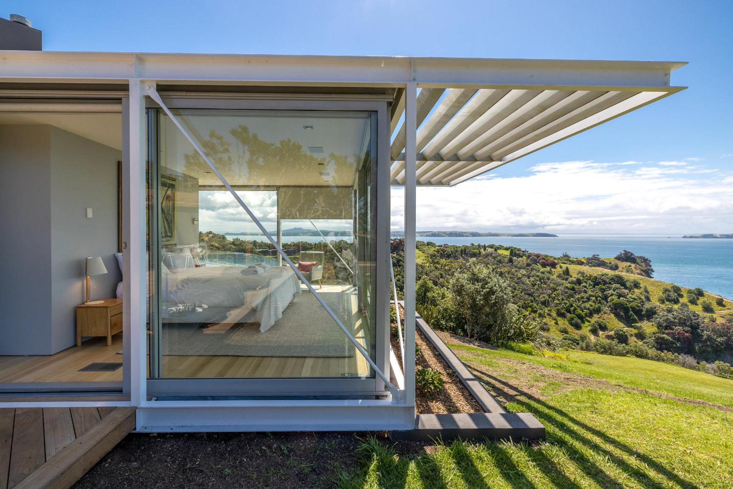 Nikau Estate, Oneroa - Be My Guest