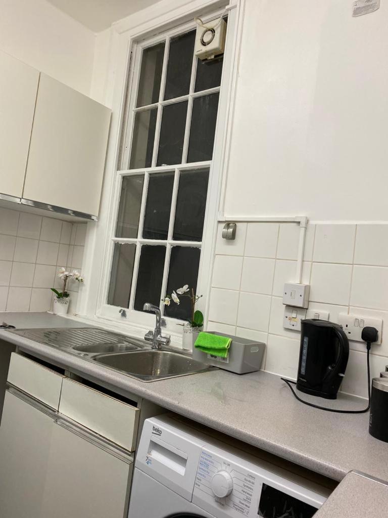 Comfy Private Rooms in Camden Town, Central London