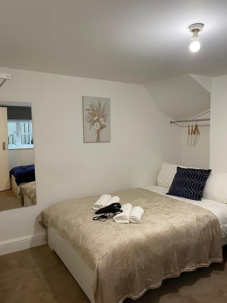 Comfy Private Rooms in Camden Town, Central London