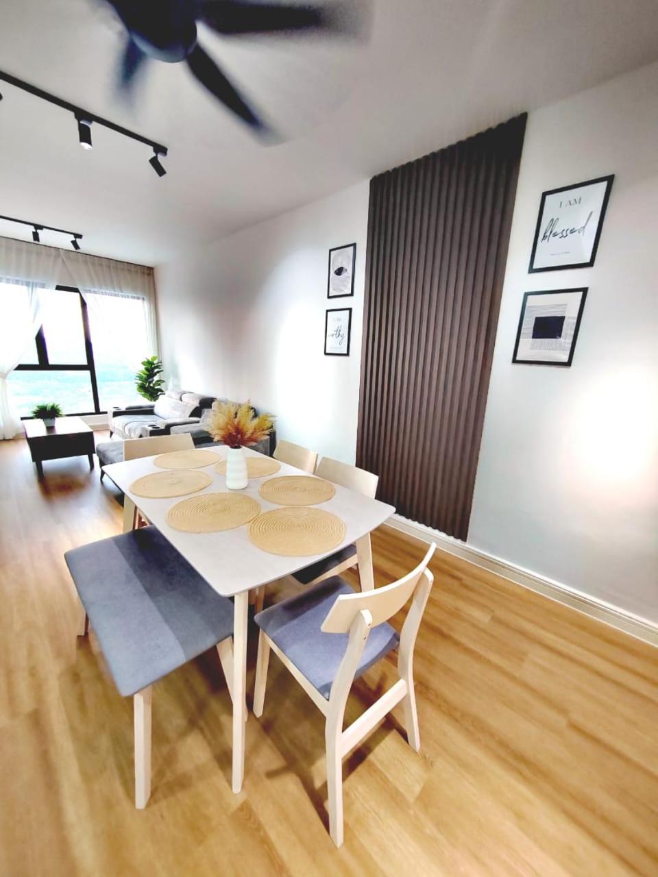 ORPHIC Homestay @ Bandar Country Homes, Rawang