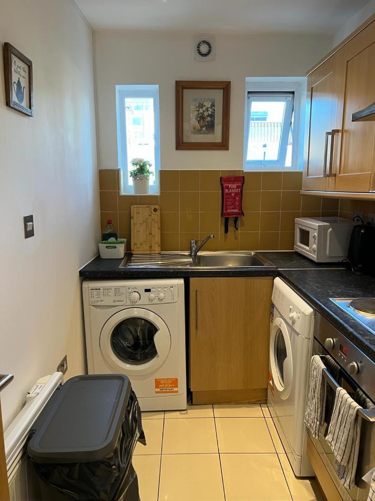 Cosy Private Rooms near Euston Station, Central London