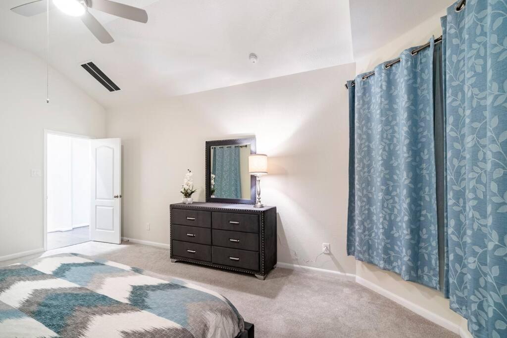 Spacious long stay family home in Kingwood/Humble - Property Image 57