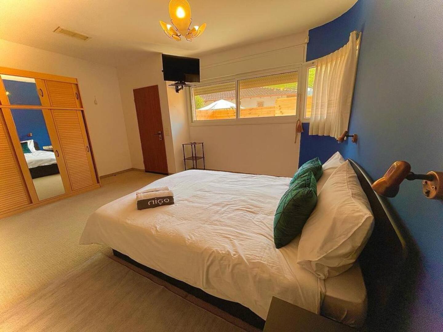 Sea of Galilee Country House Retreat by Sea N Rent view 3