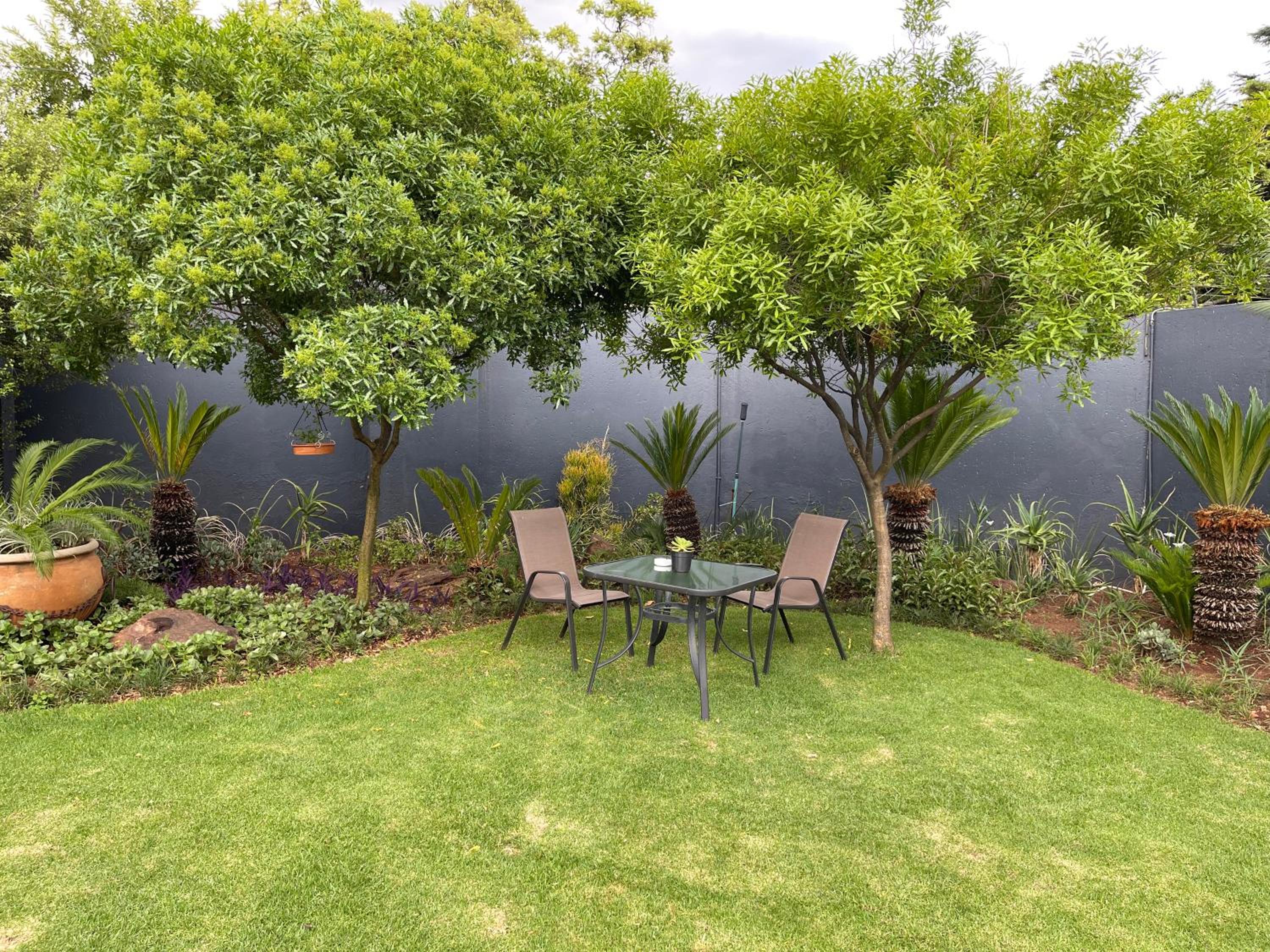 Hill Luxury Cottage view 3