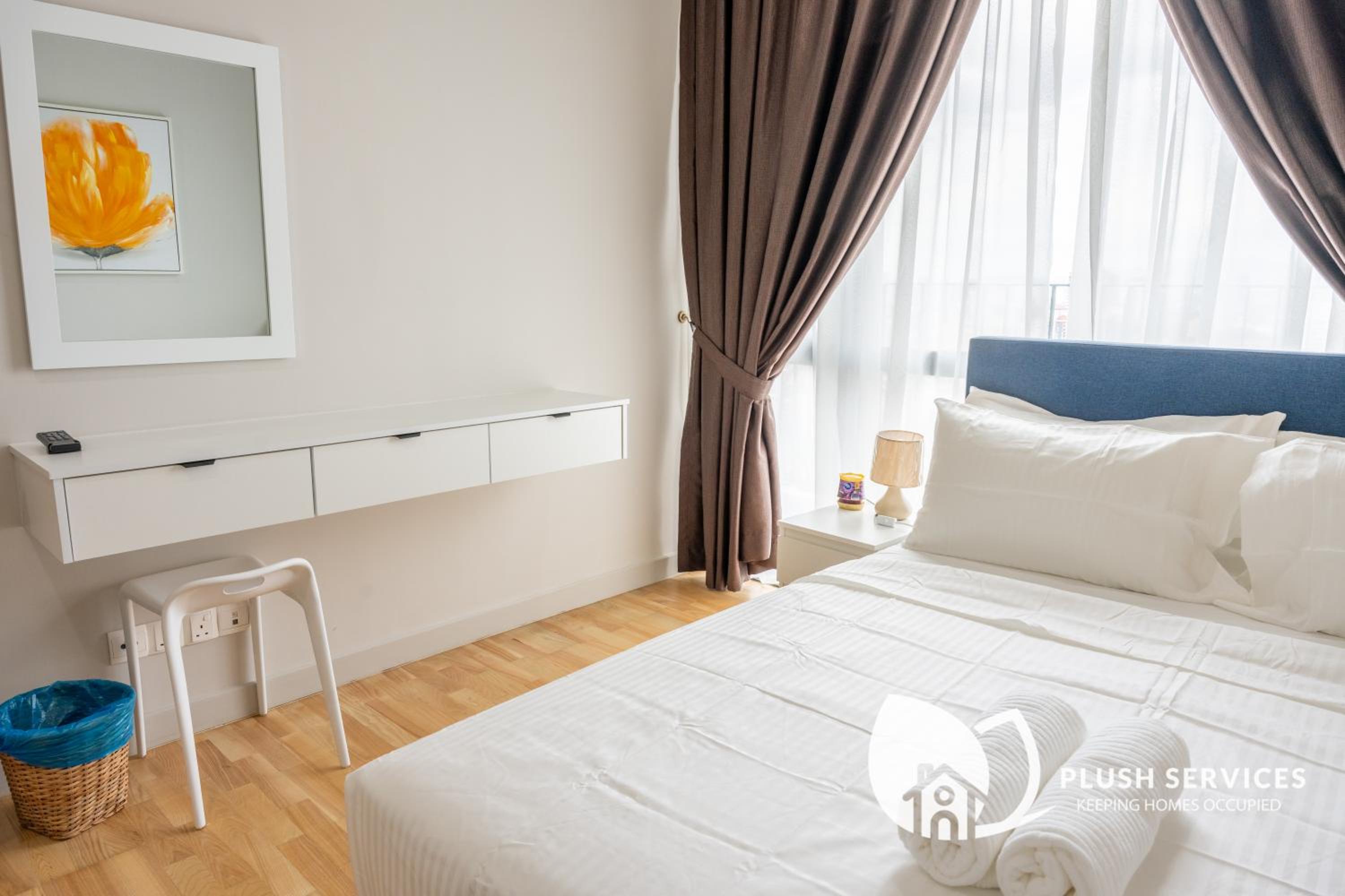 Datum Jelatek by Plush