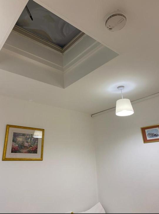 Cosy Private Rooms near Euston Station, Central London