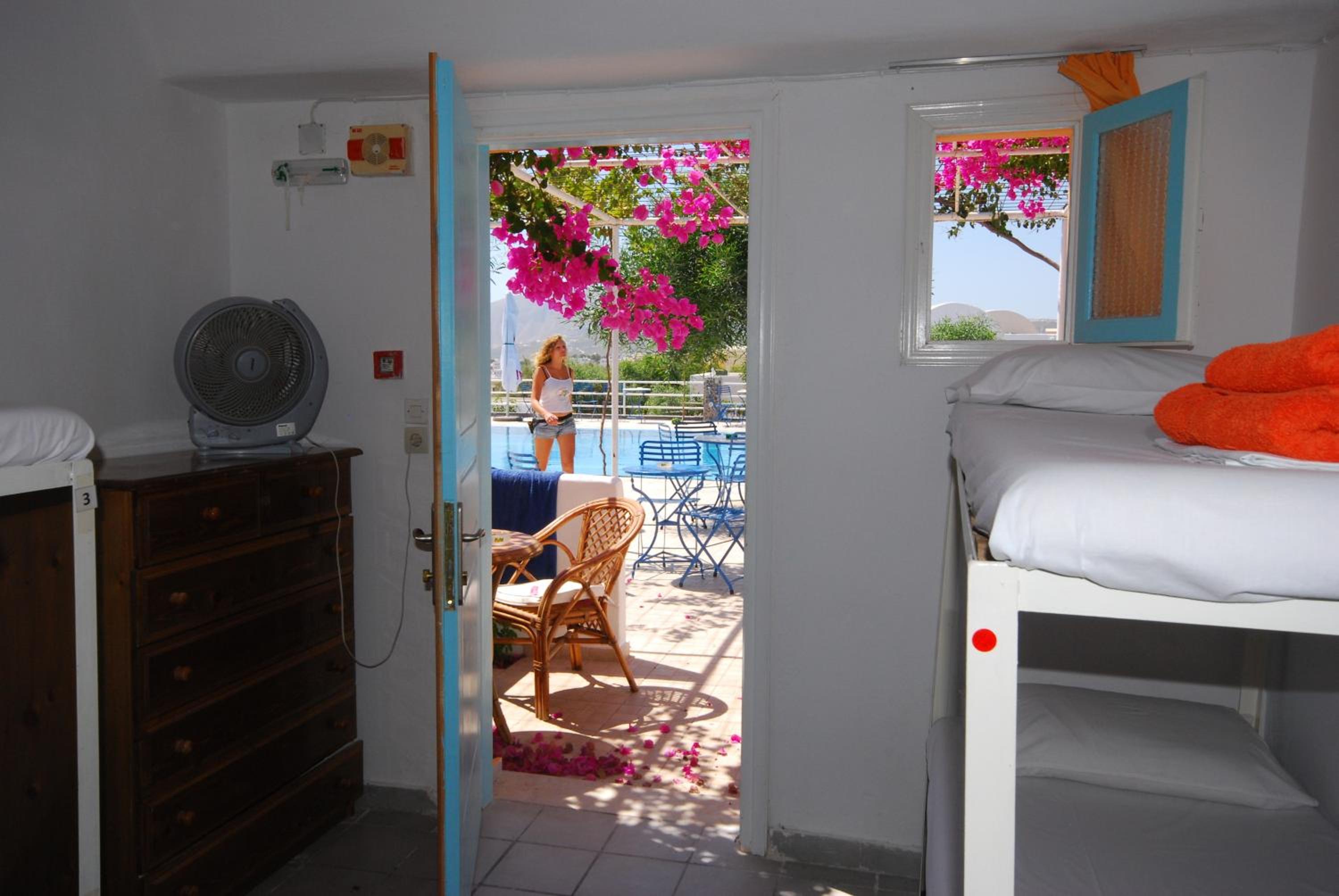 Santorini Camping & Hostel