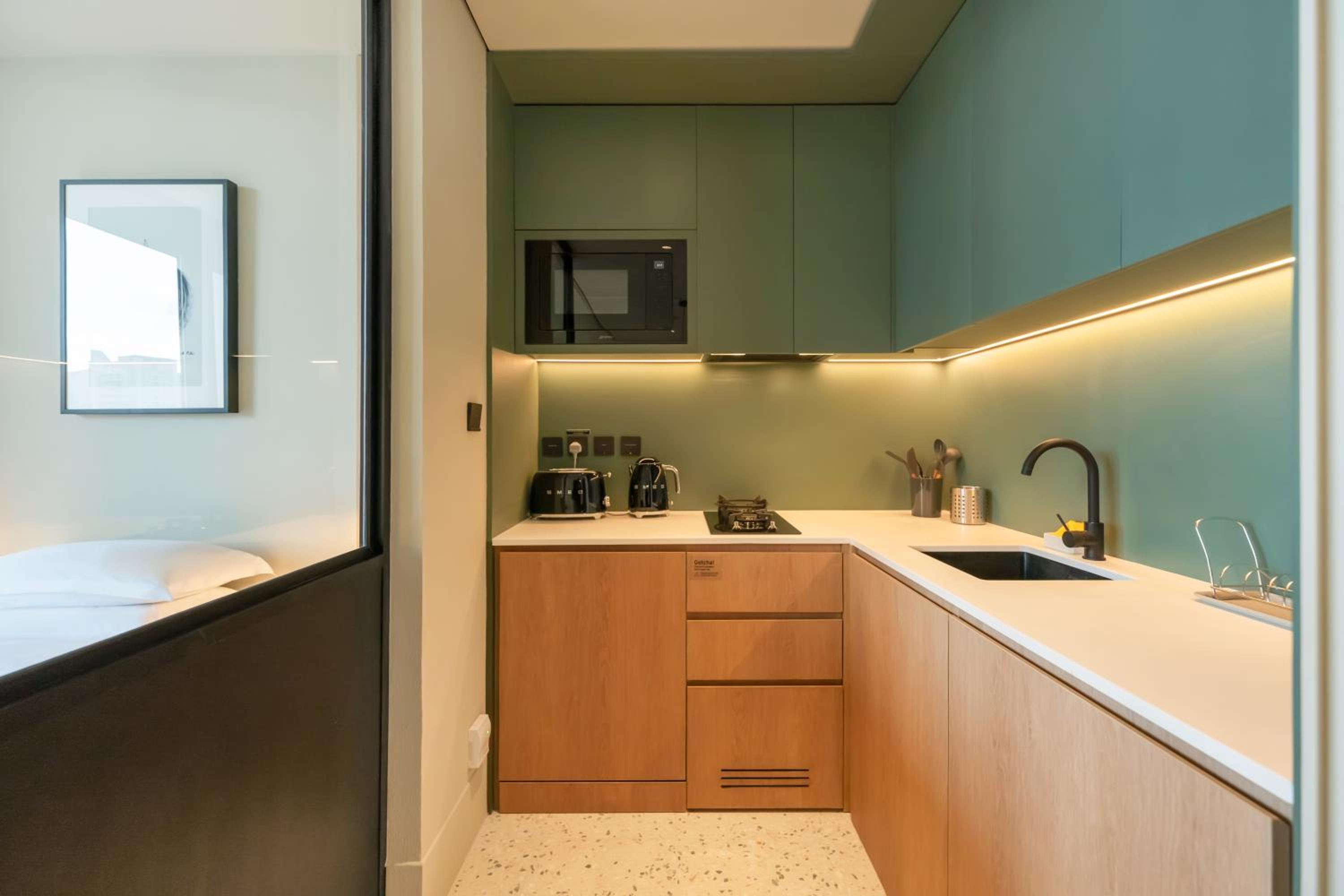FAM Living - Upside Living - WFH Friendly-Business Bay
