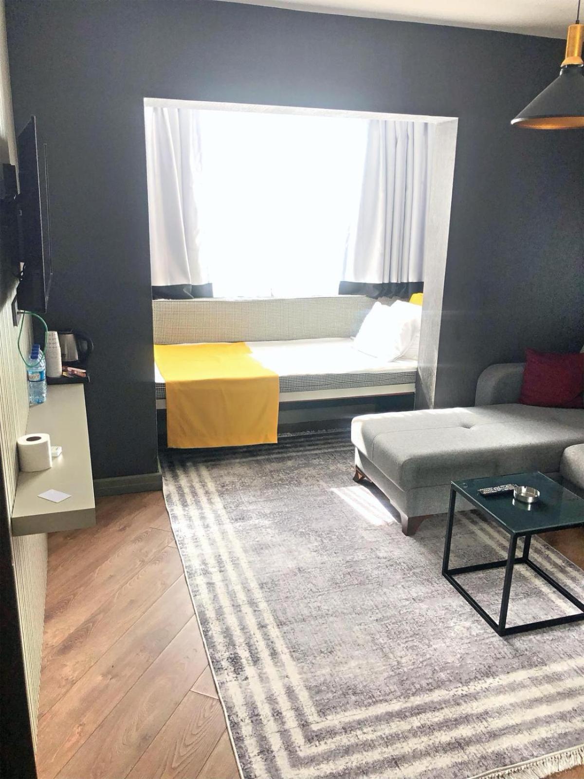 Basel Hotel
