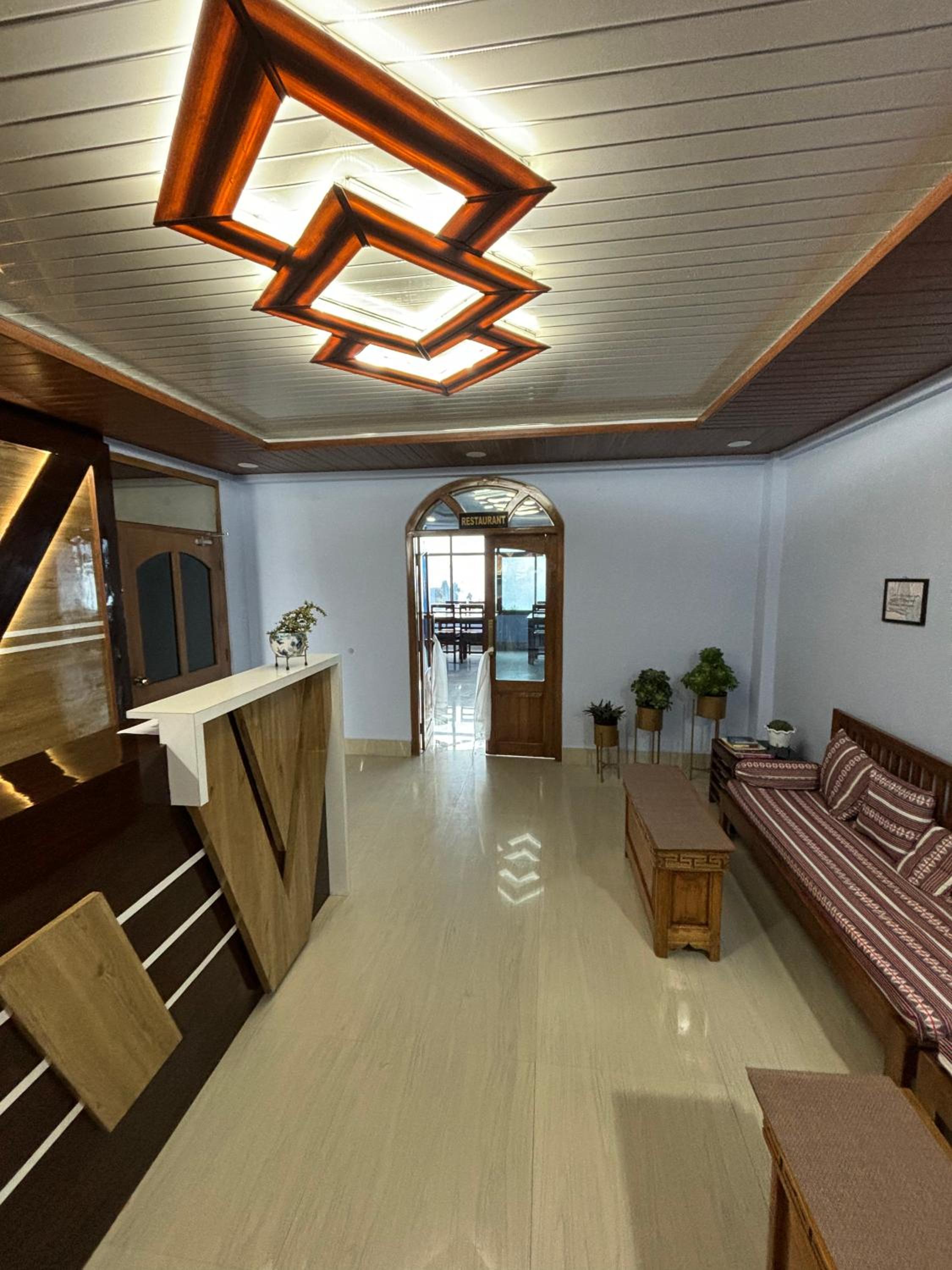 Hotel Vivid Tawang view 4
