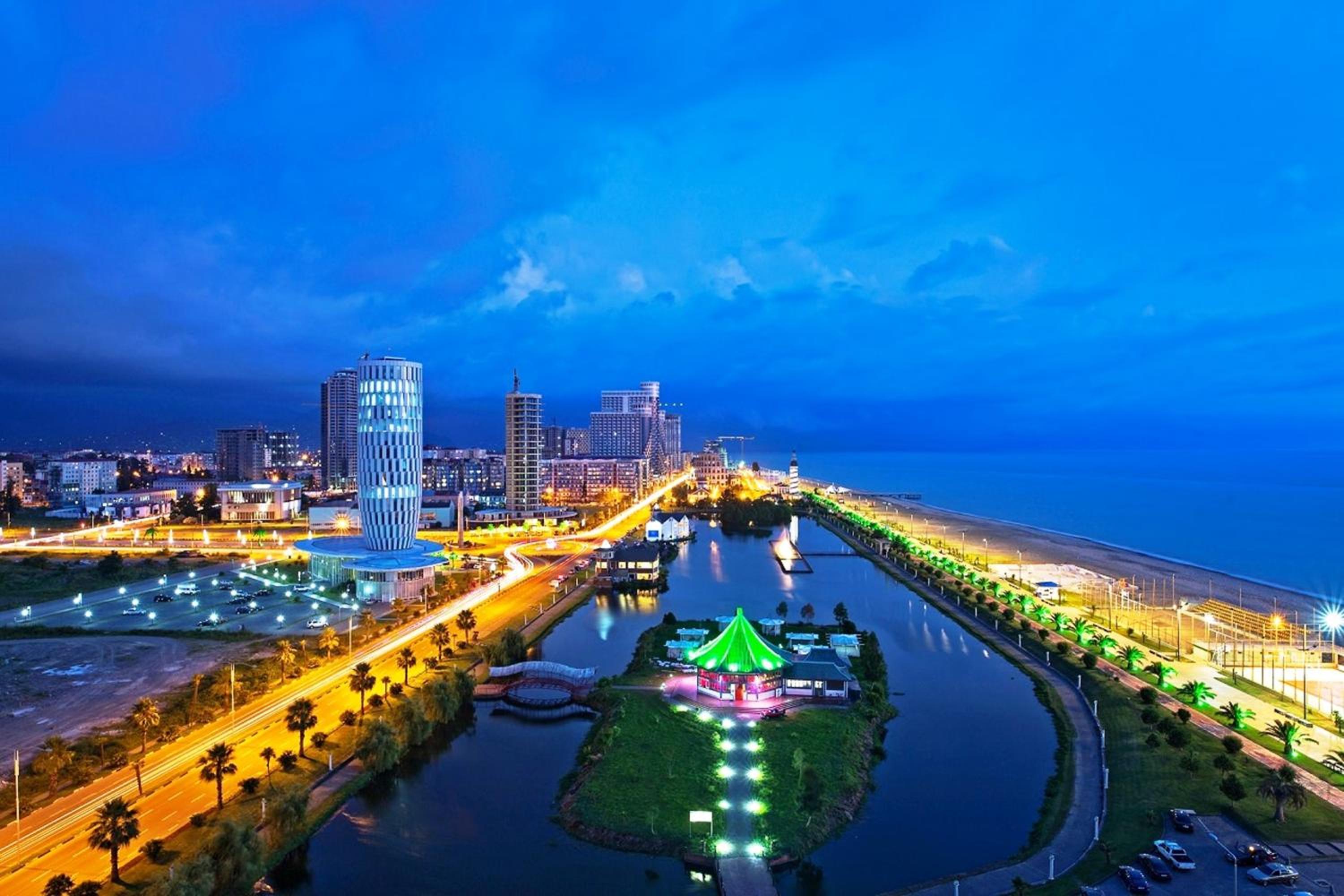 Apartment in Batumi. view 4