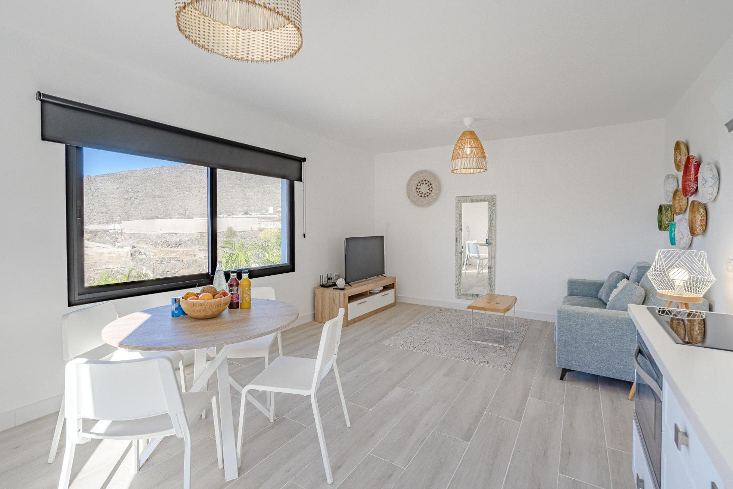 My Pride Sea View Apartment - Adults Only view 2