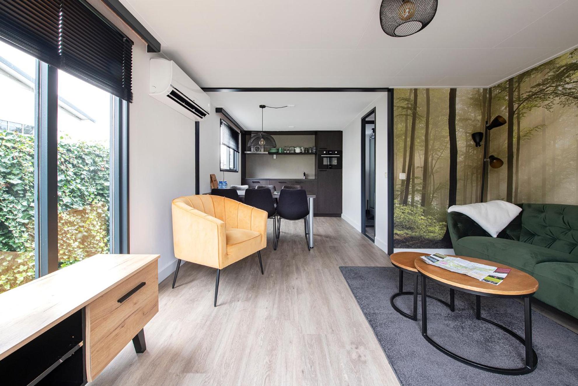 20, Nestled in the woods, Big Chalet and Garden! view 2
