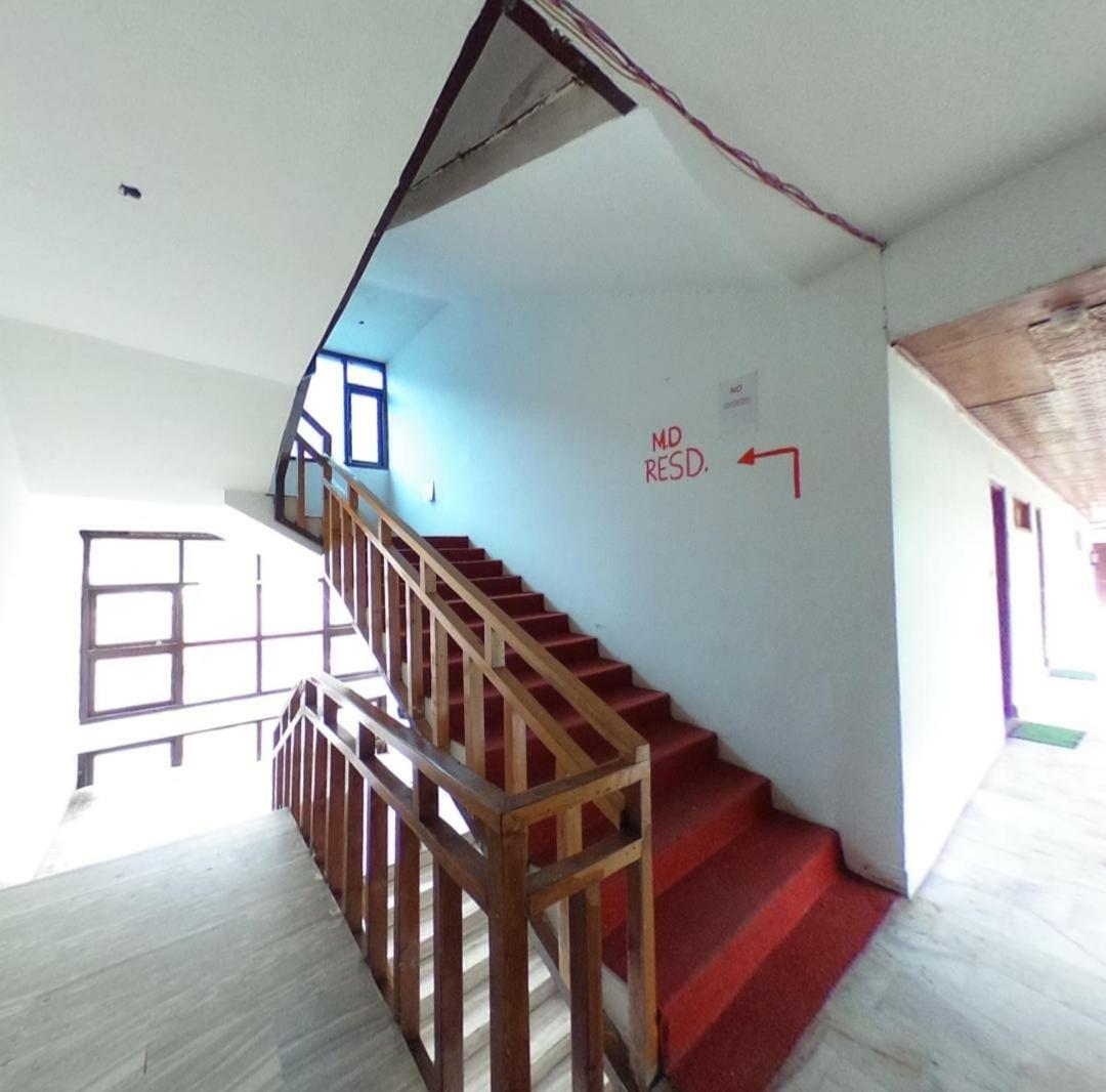 Hotel Seagull Manali