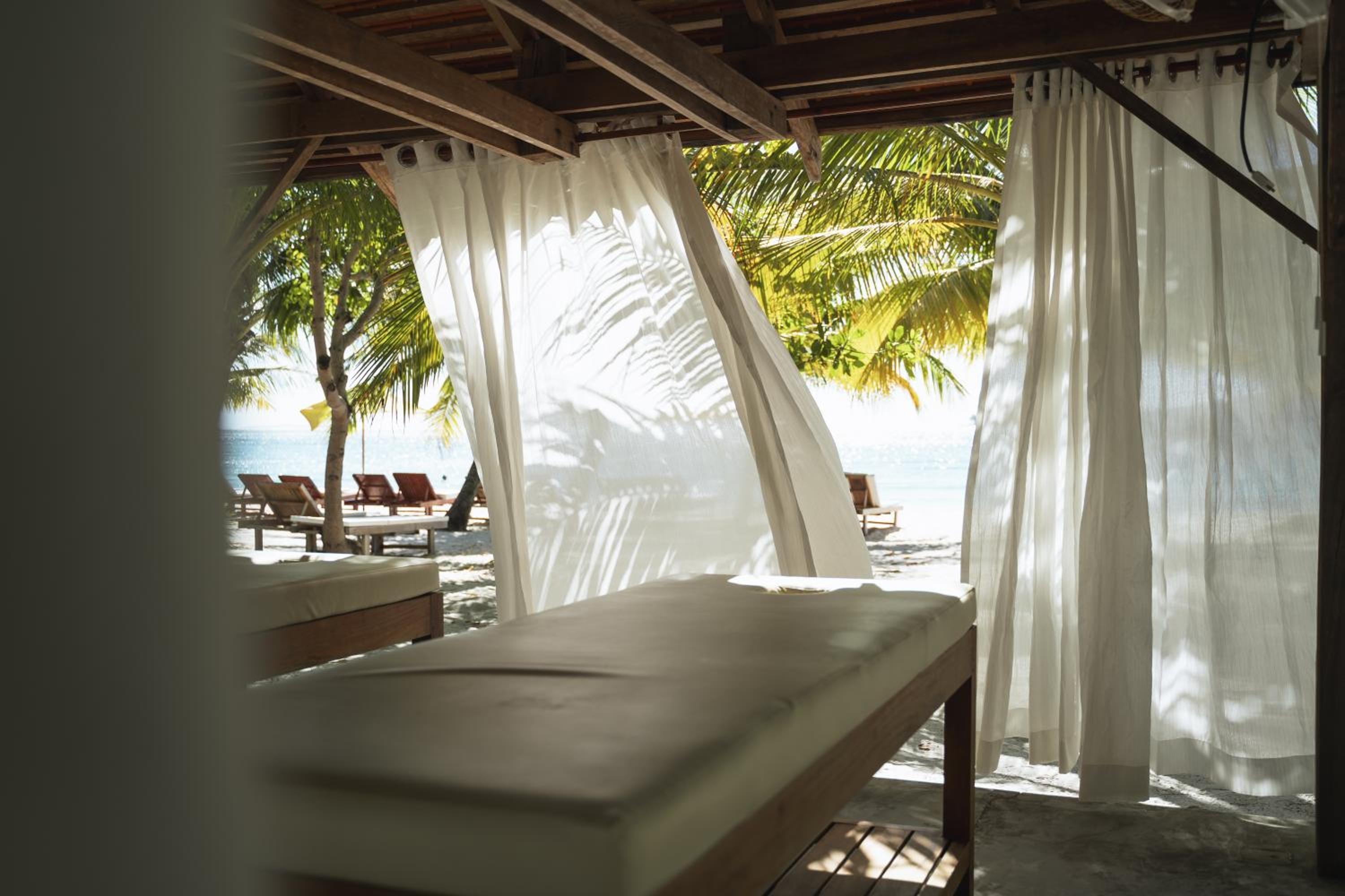 Long Set Resort