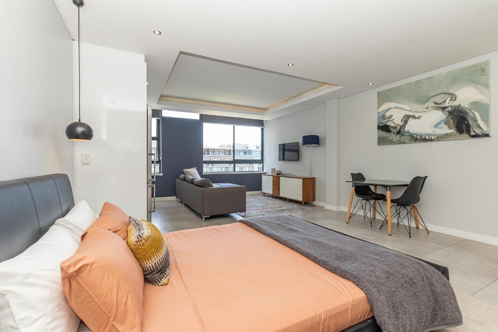 Chic Urban Oasis with character view 2