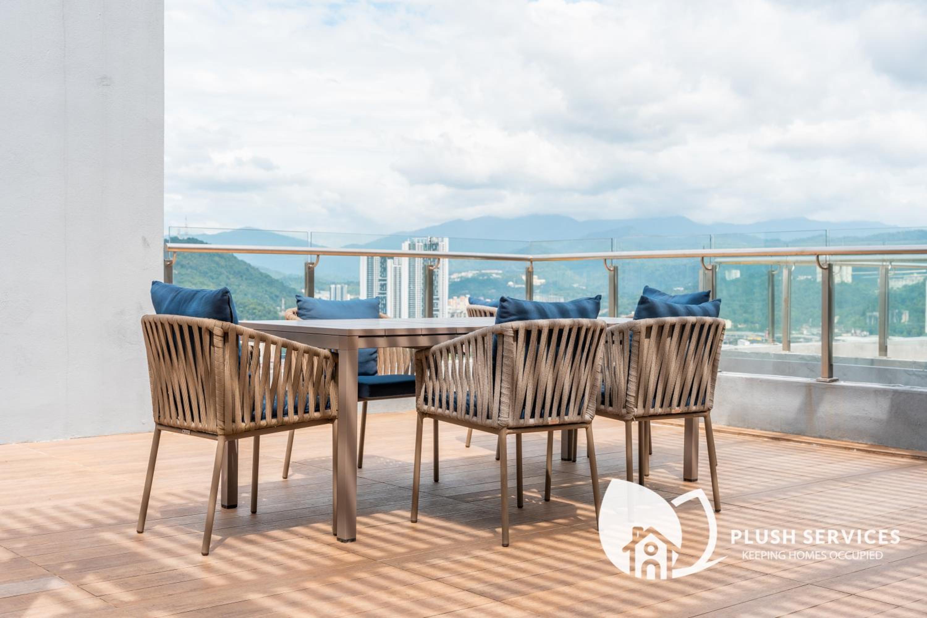 Neu Suites by Plush