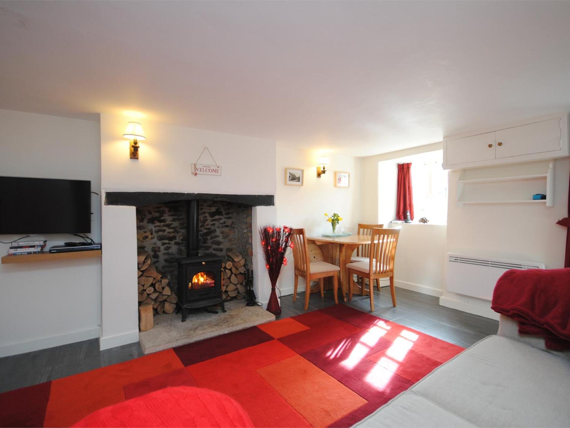 1 Bed in Burton Bradstock DC016 view 3