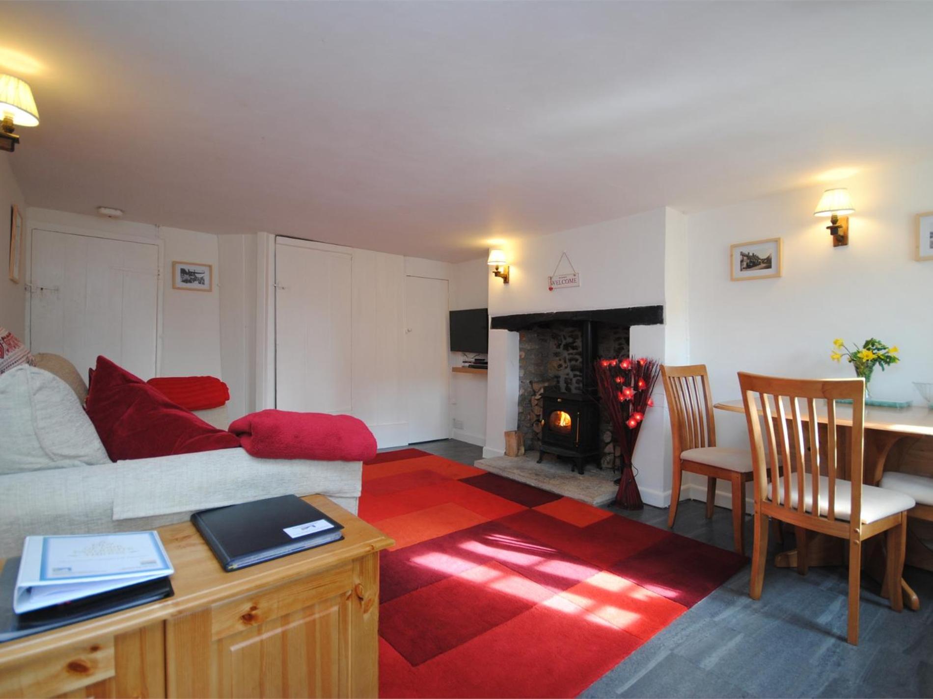 1 Bed in Burton Bradstock DC016 view 5