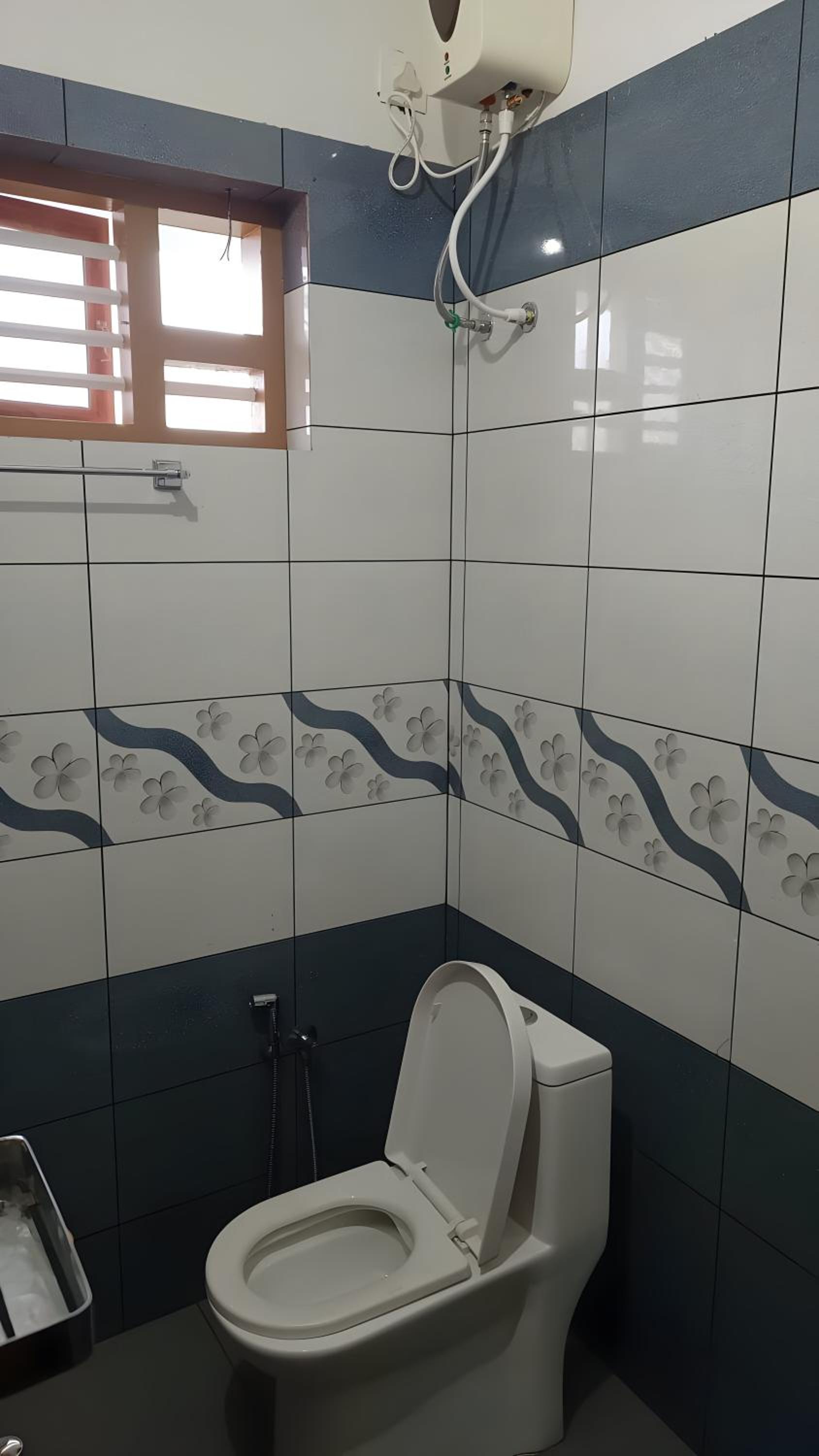 Souparnika Lakeview Homestay LLP