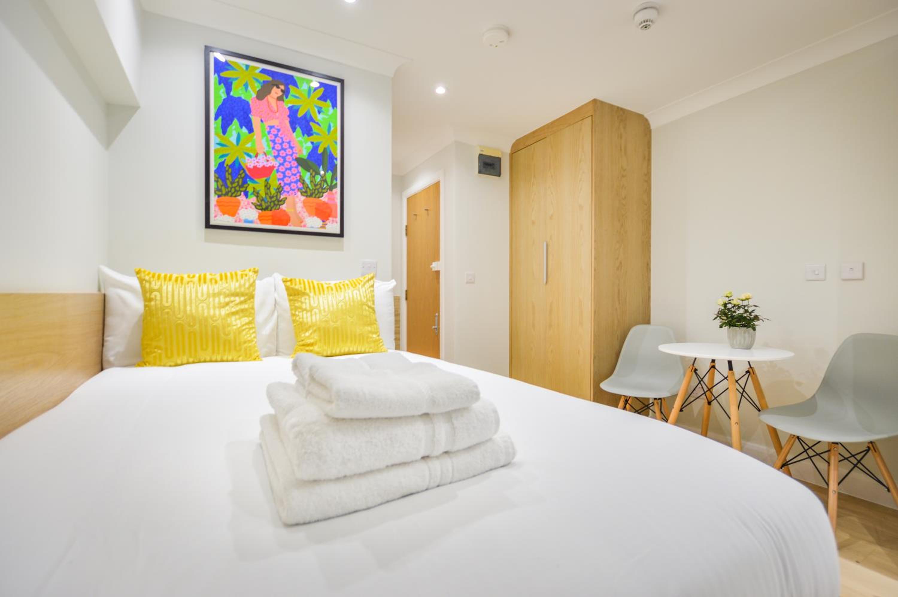 Queensborough Terrace Serviced Apartments by Concept Apartments