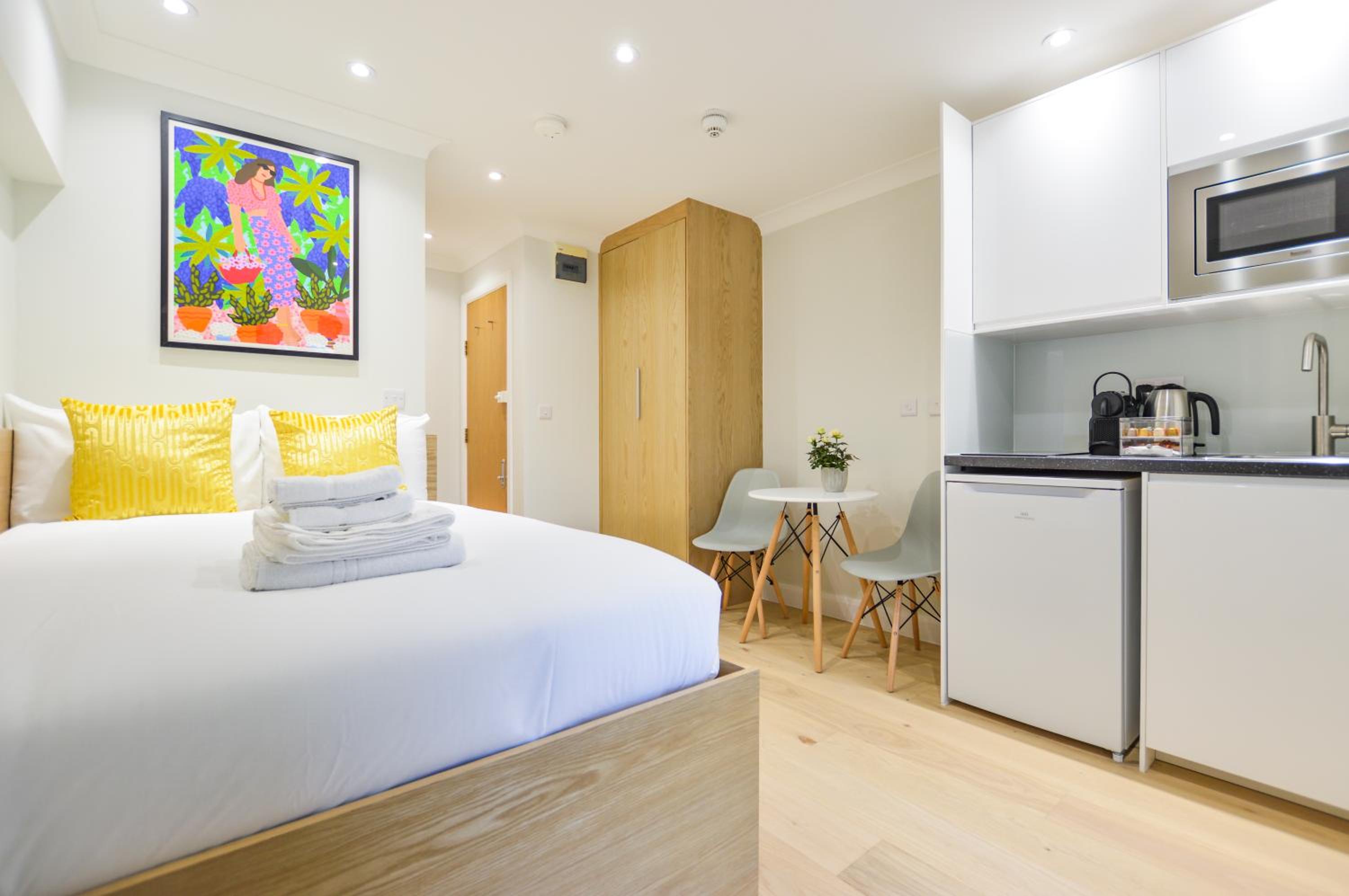 Queensborough Terrace Serviced Apartments by Concept Apartments