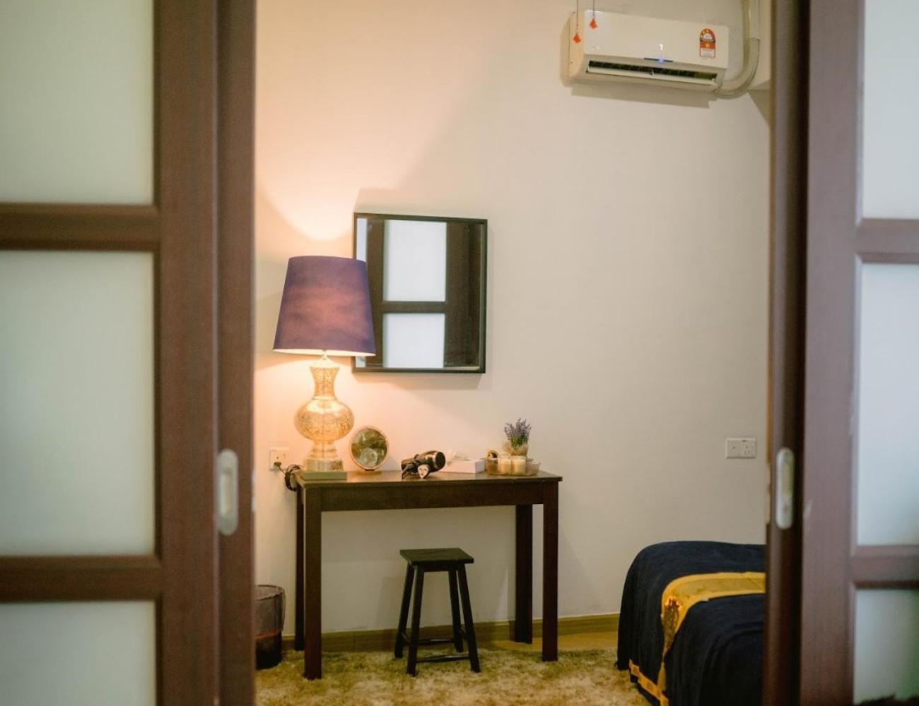 Country Garden Danga Bay Studio Unit by KS