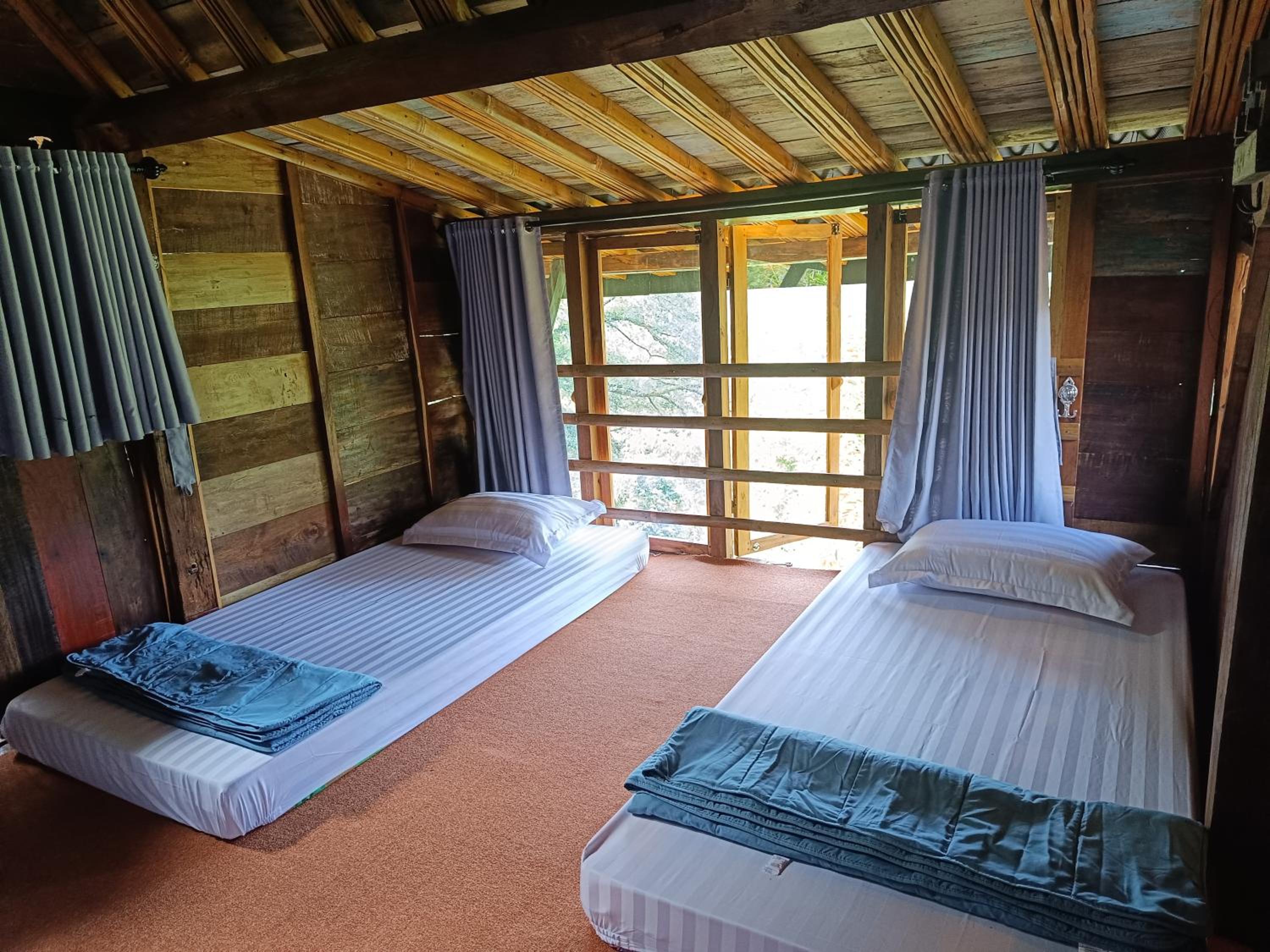 Kebun Hanoman Private Villa view 2