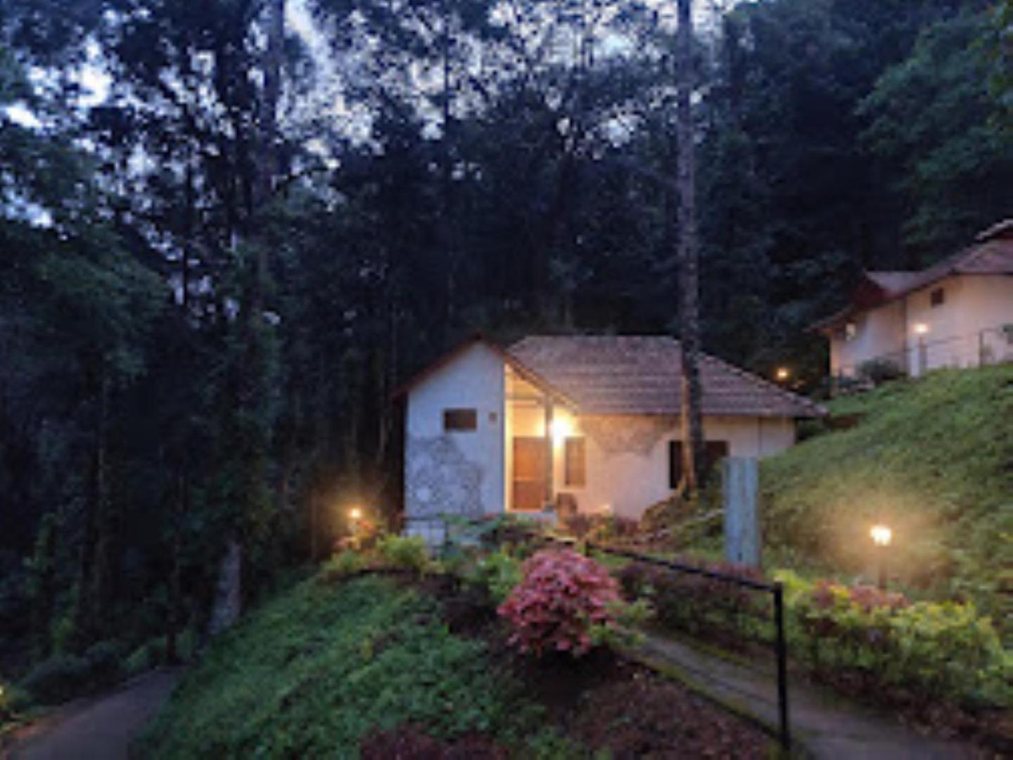 Coorg AISIRI Resort, Madikeri view 2