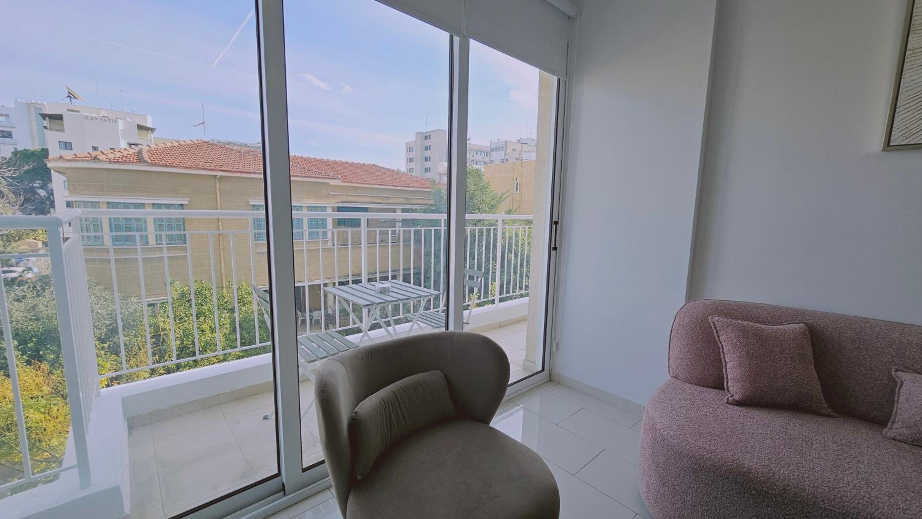 STAY Cosmo City Suites