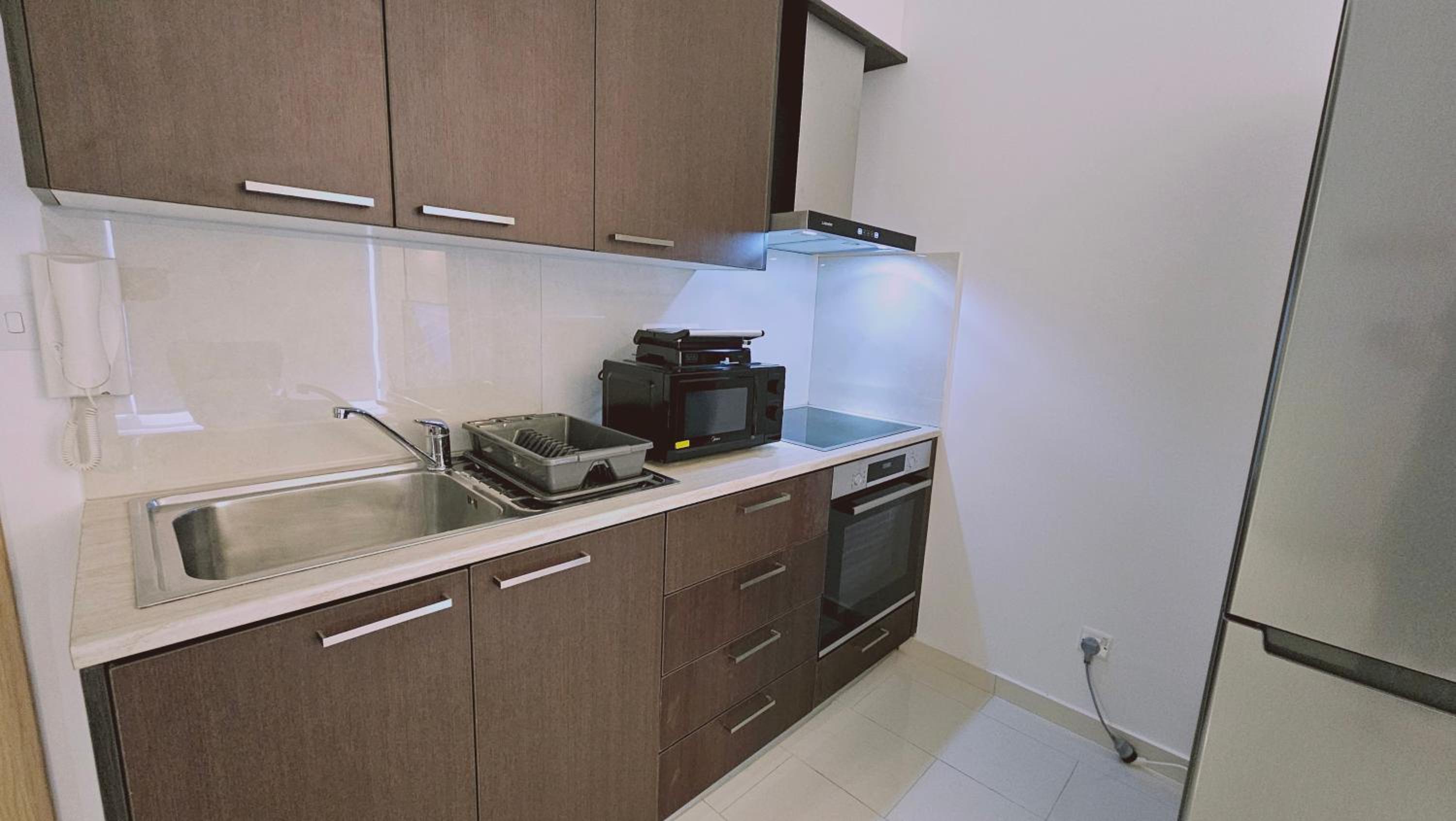 STAY Cosmo City Suites