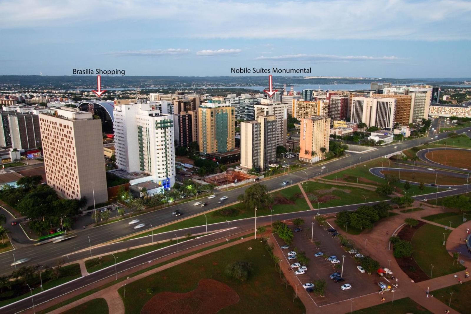 Apartamento. Vista LINDA. Nobile Suítes Monumental, localização, conforto.
