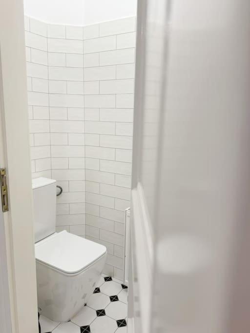 NEW! Mucha 3BDR Flat in HEART of the City Center