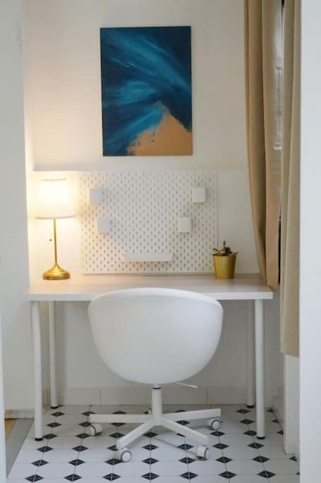 NEW! Mucha 3BDR Flat in HEART of the City Center