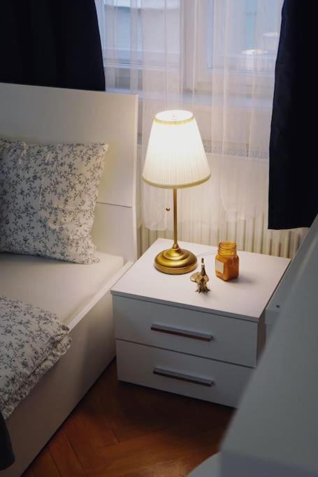NEW! Mucha 3BDR Flat in HEART of the City Center