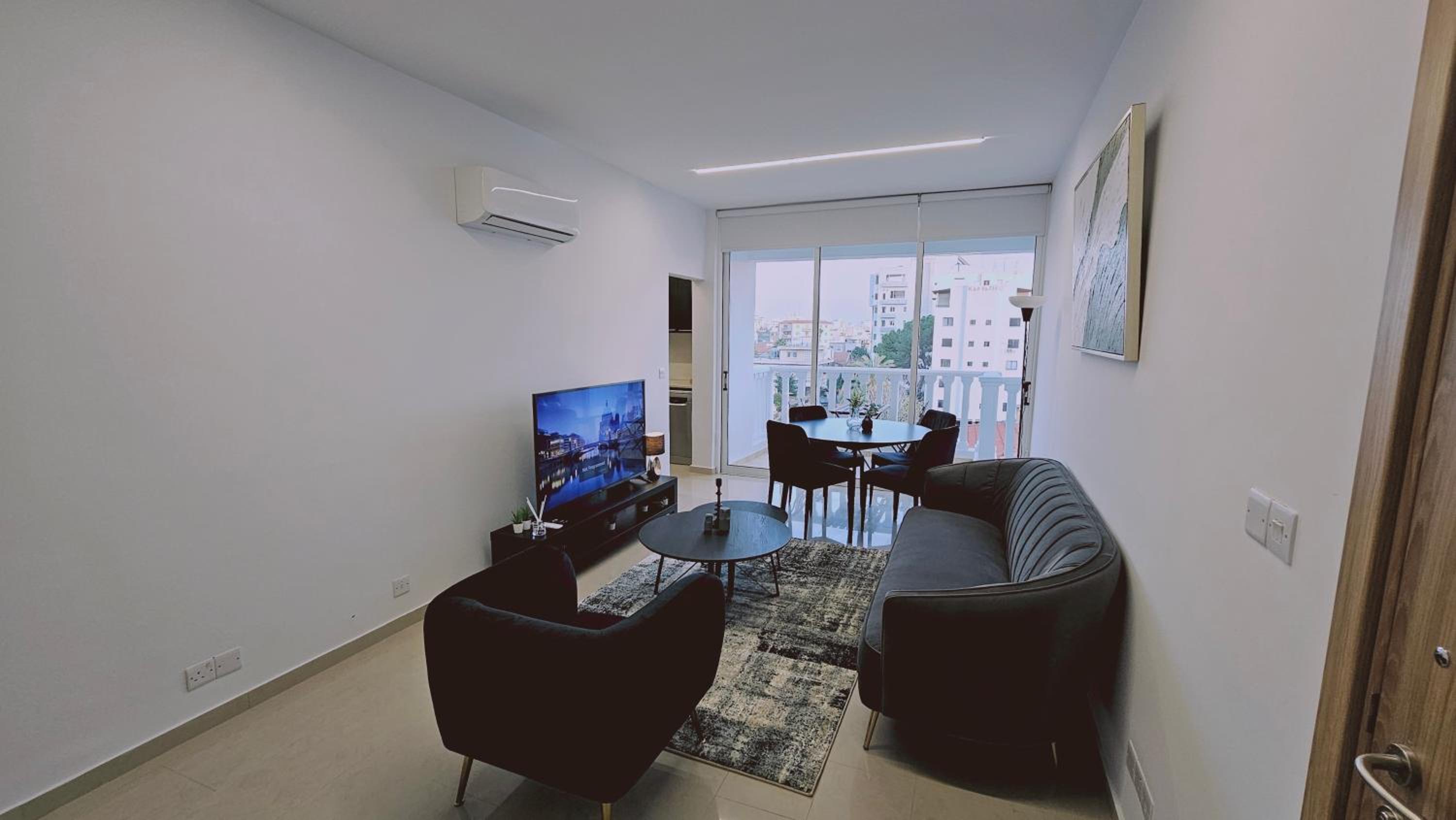 STAY Cosmo City Suites