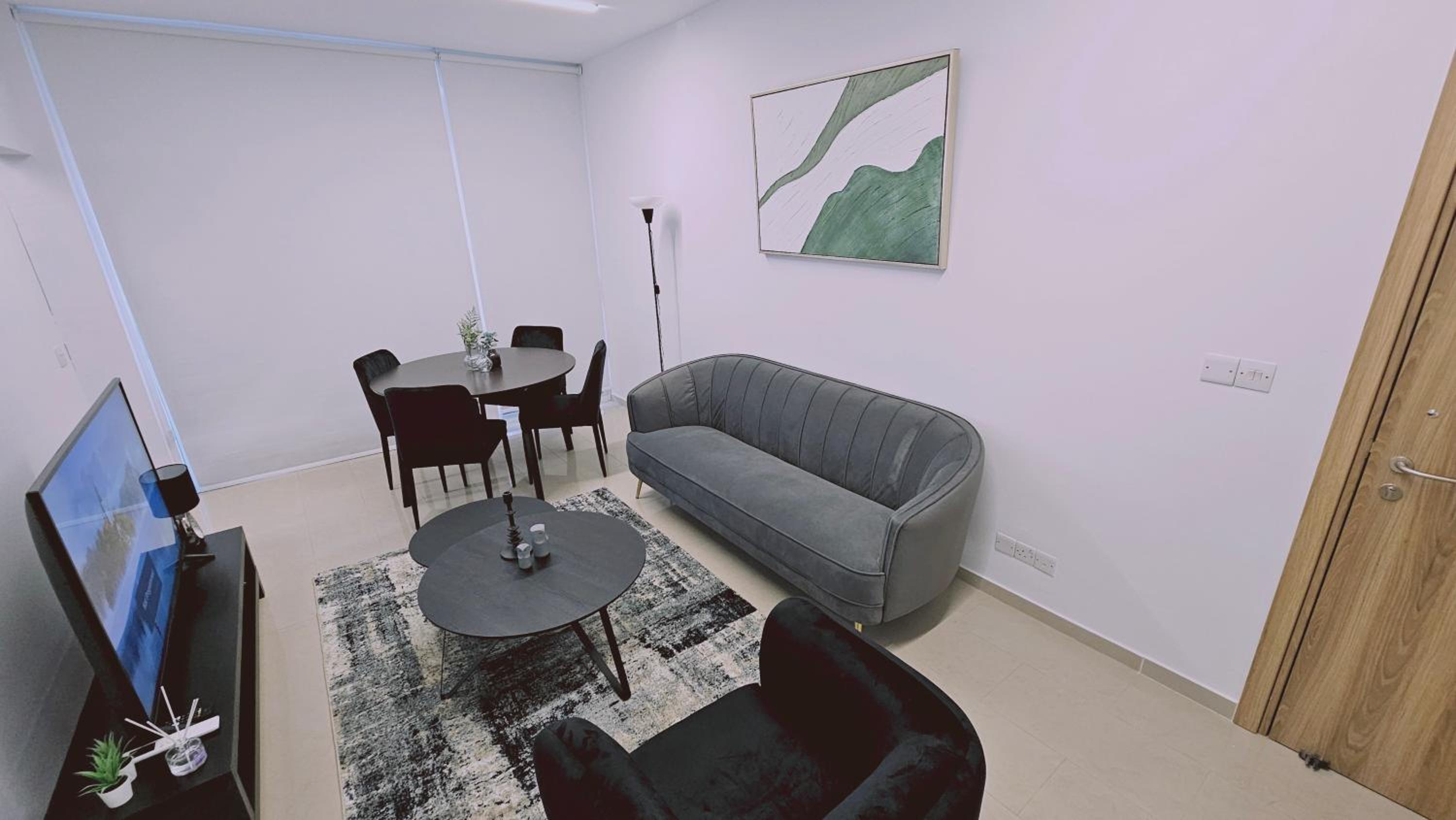 STAY Cosmo City Suites