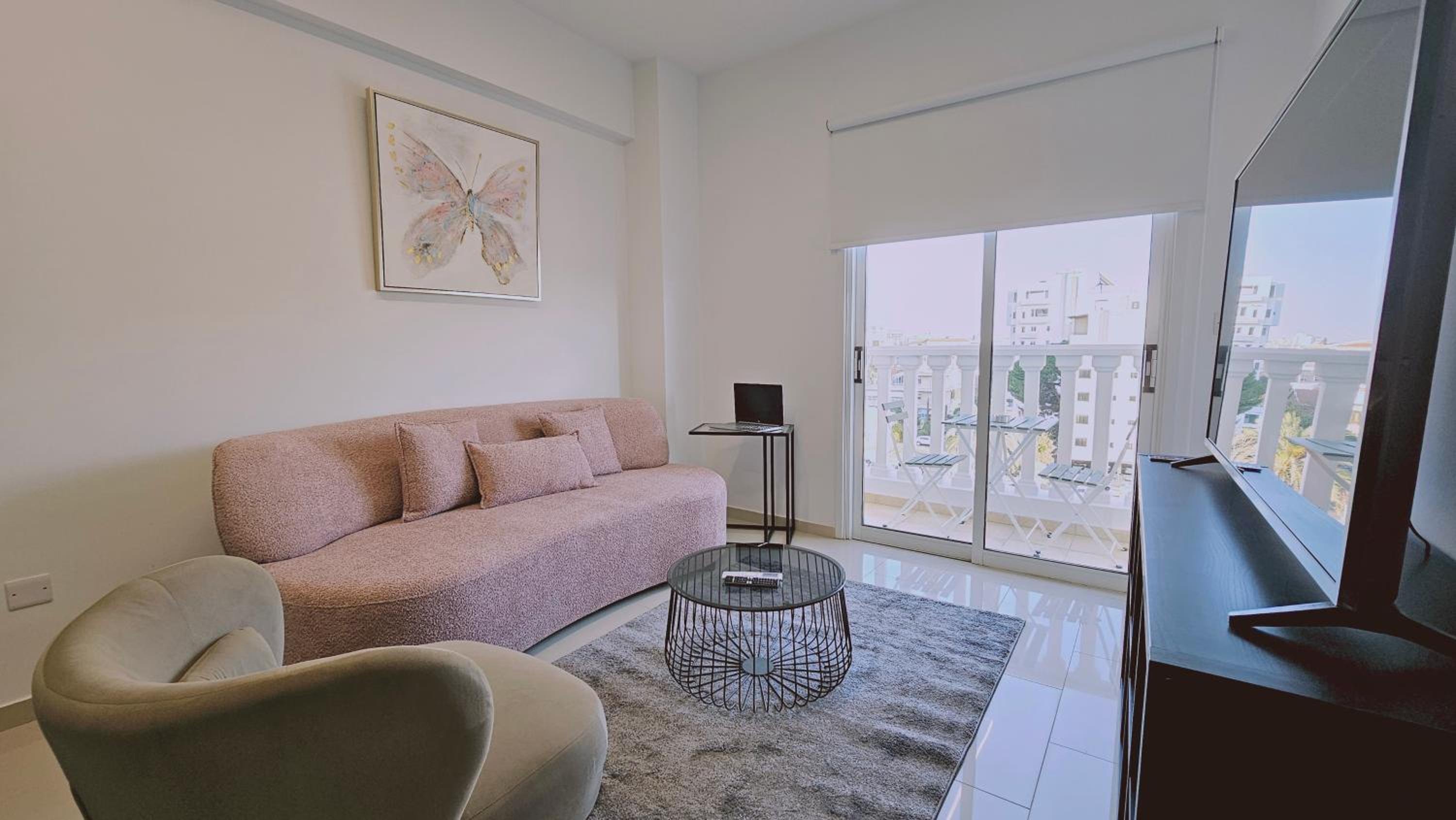 STAY Cosmo City Suites