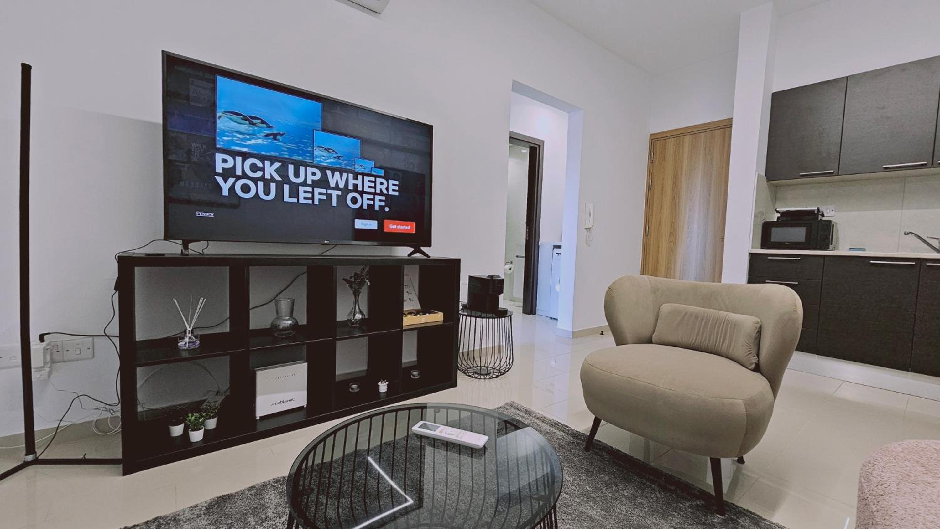STAY Cosmo City Suites