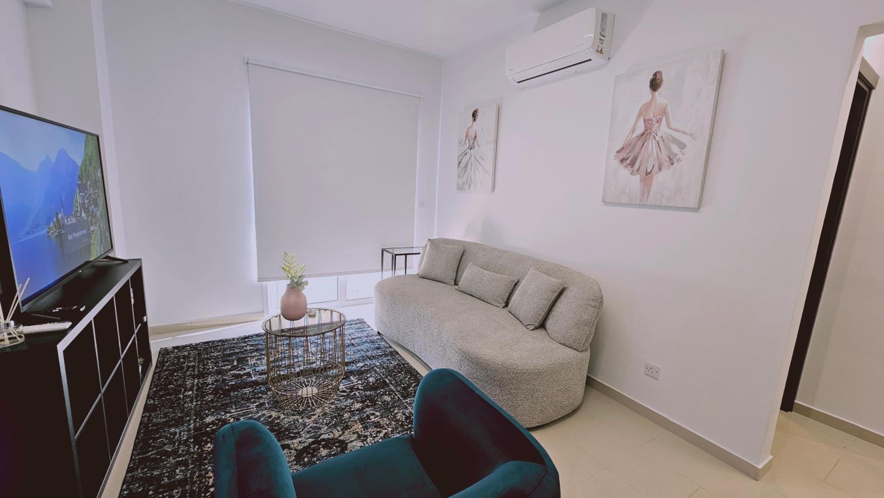 STAY Cosmo City Suites