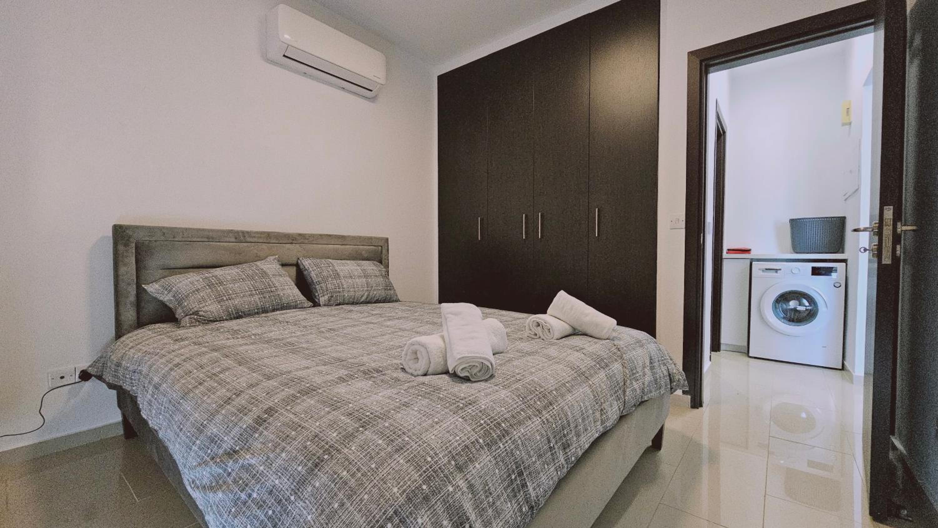 STAY Cosmo City Suites