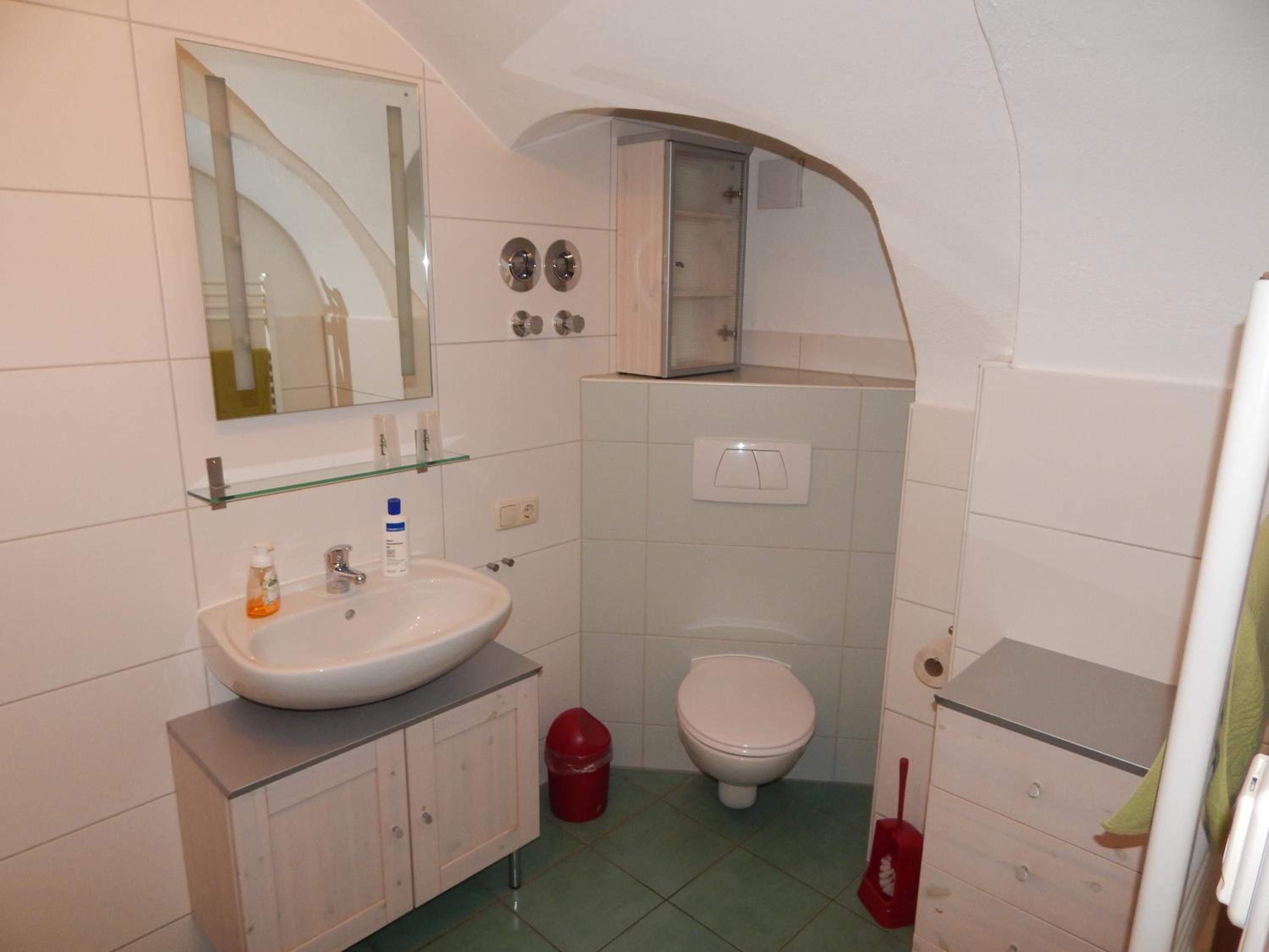 Photo 48