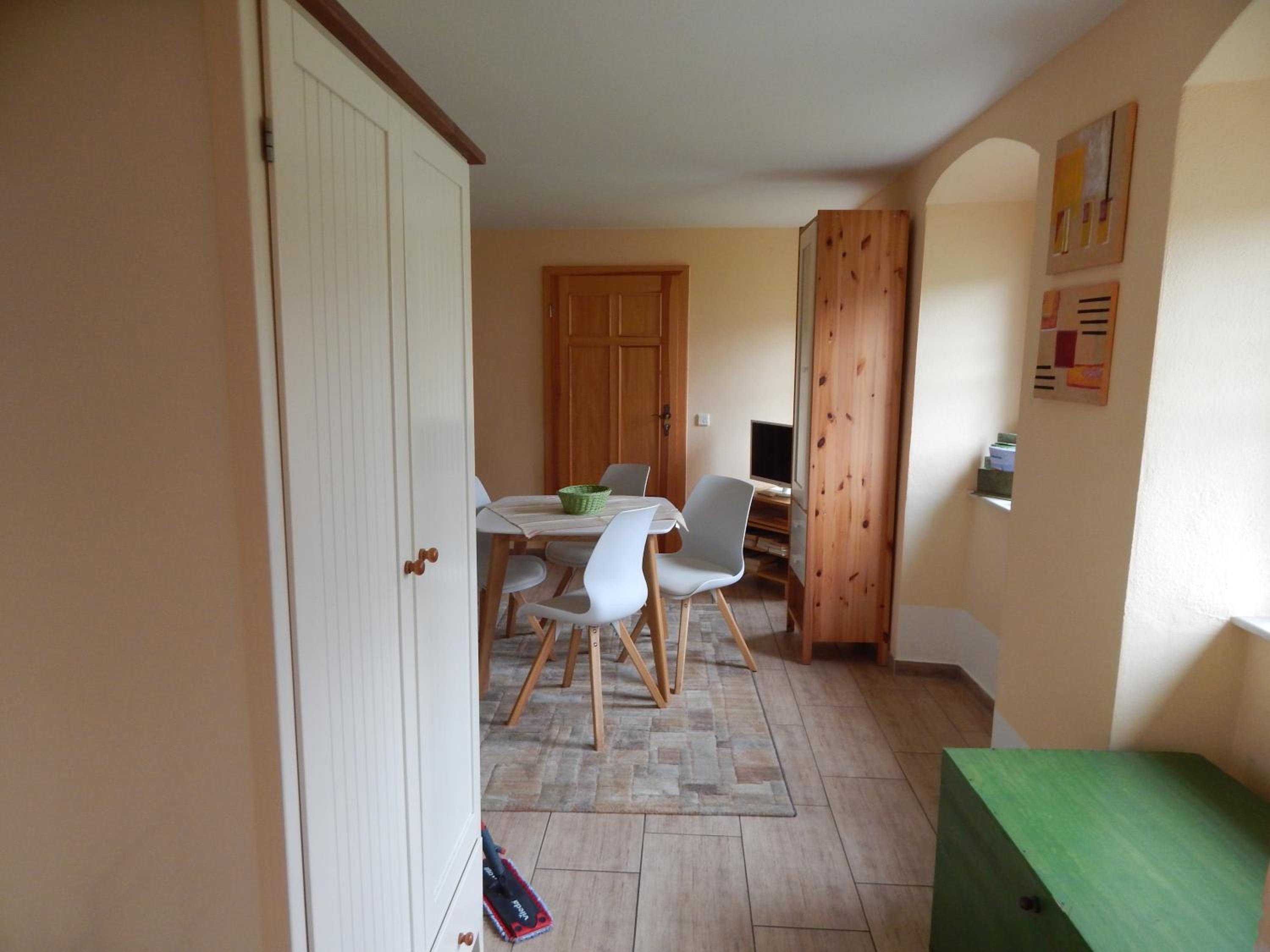 Photo 46