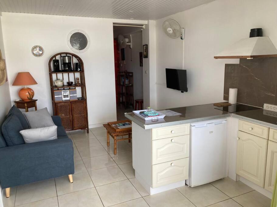 APPARTEMENT COSY TERRASSE VUE MER - TROIS ÎLETS view 4