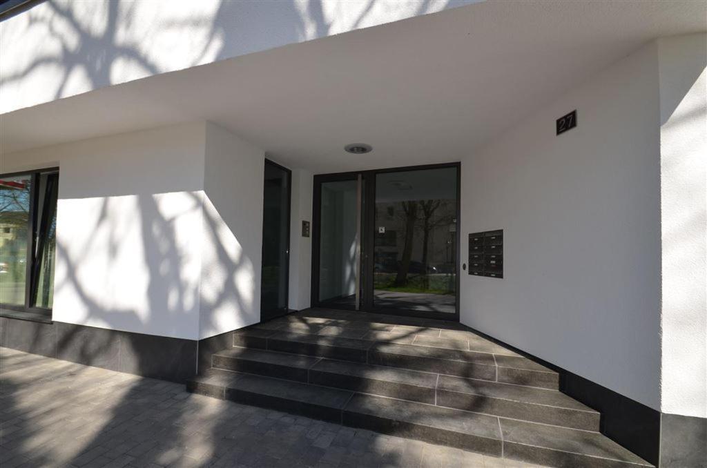 EG Ferienwohnung Merzig Stadt 60 qm PKW Stellplatz im Innenhof