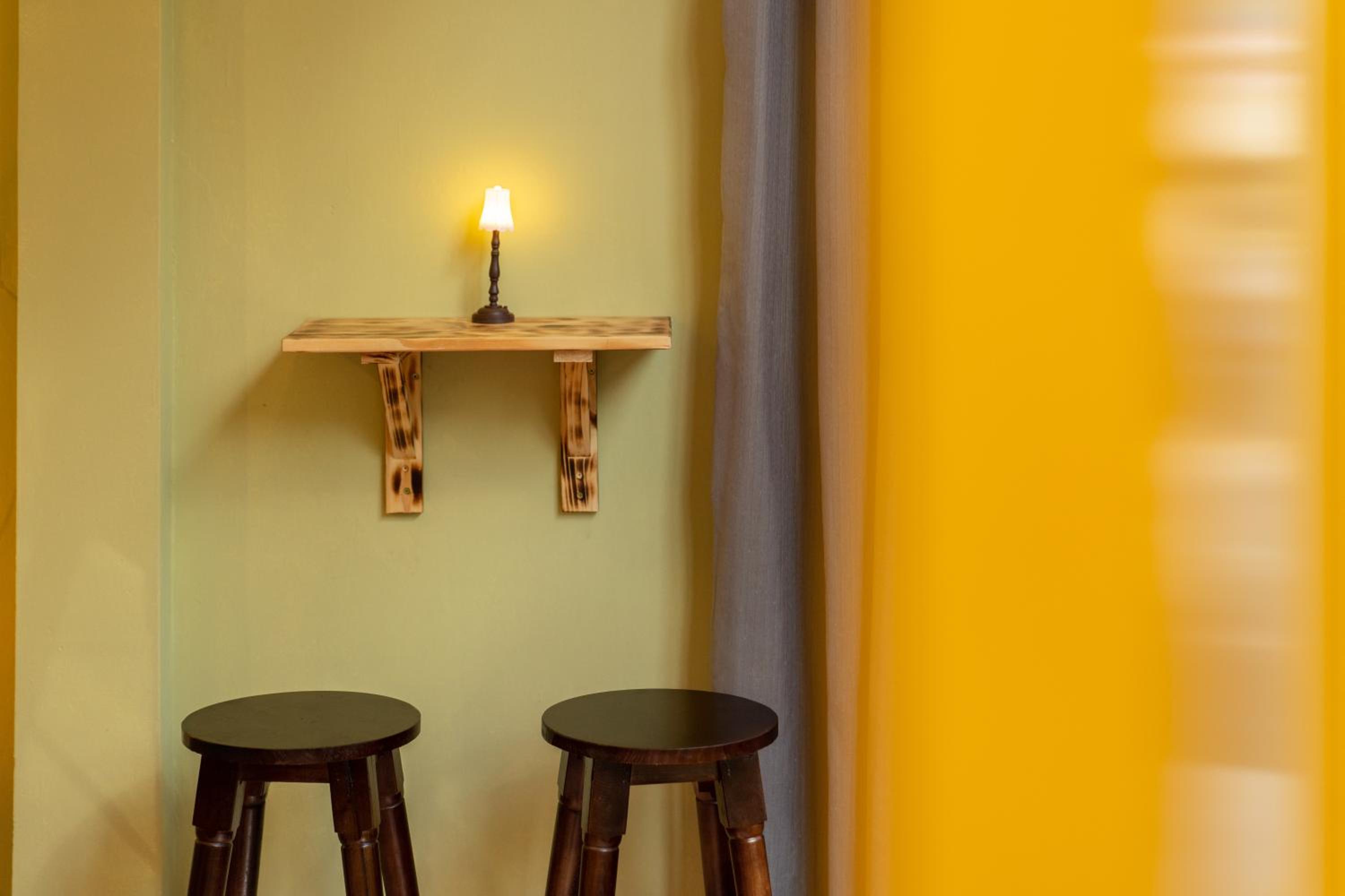 1- Homestay Hanoi- Cozy - Street view - Perfect Location