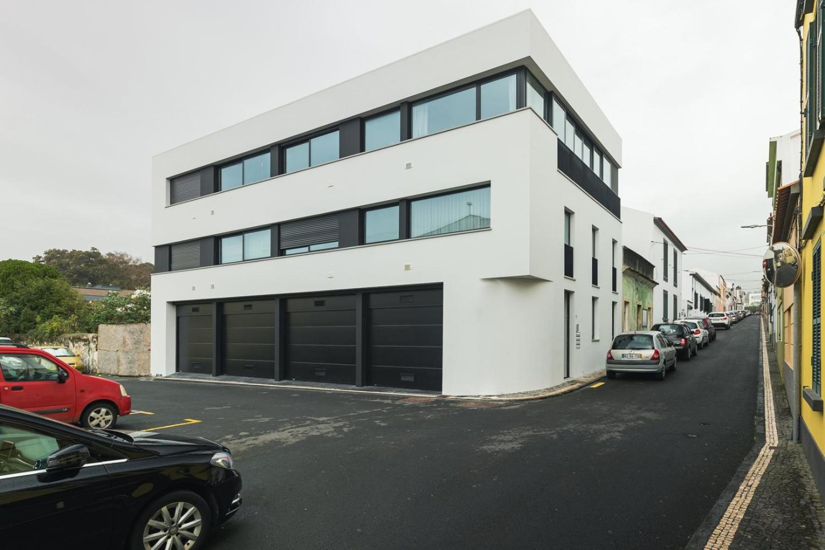 Casa Urban Coastal - City Center view 3