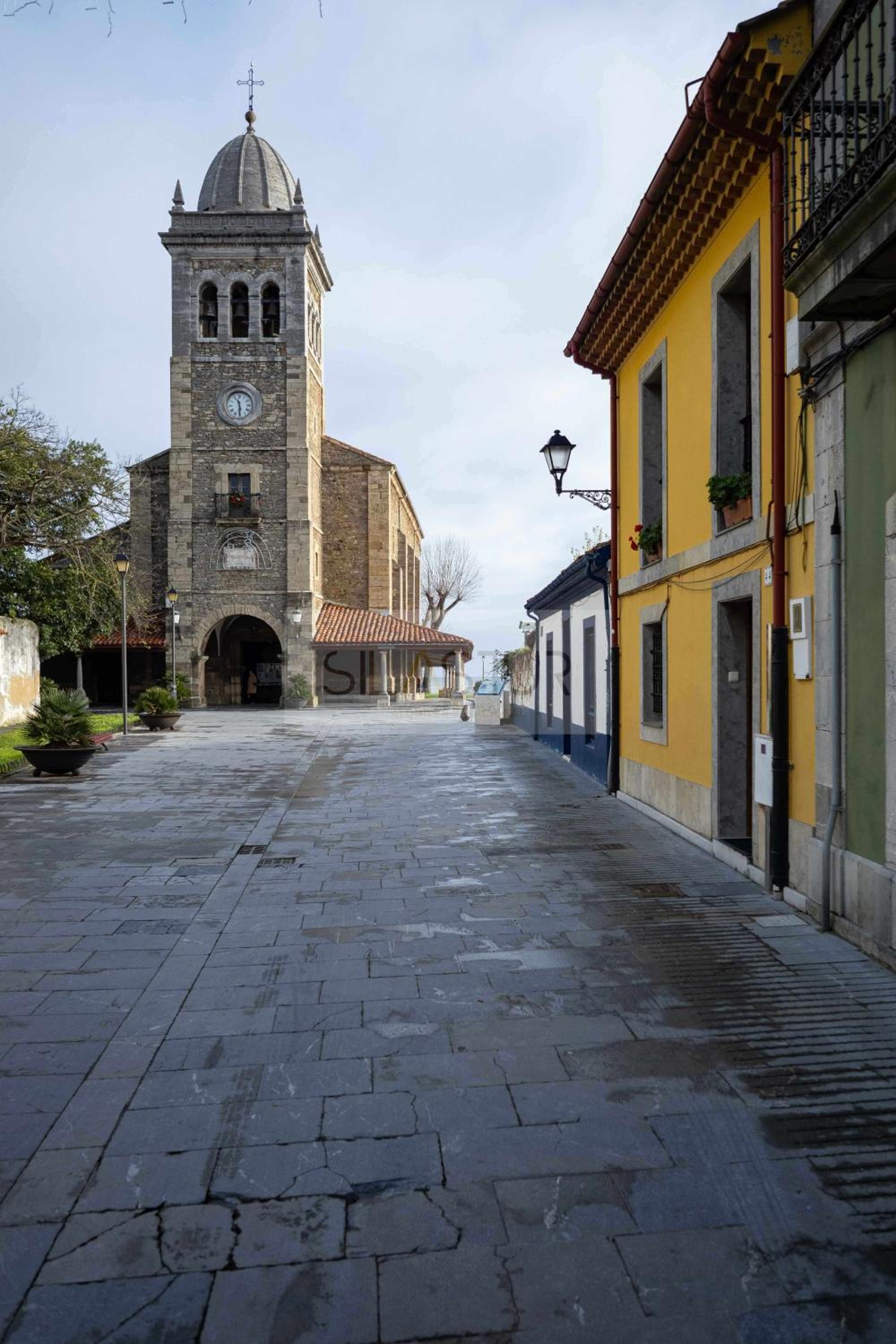 Patio De Auro